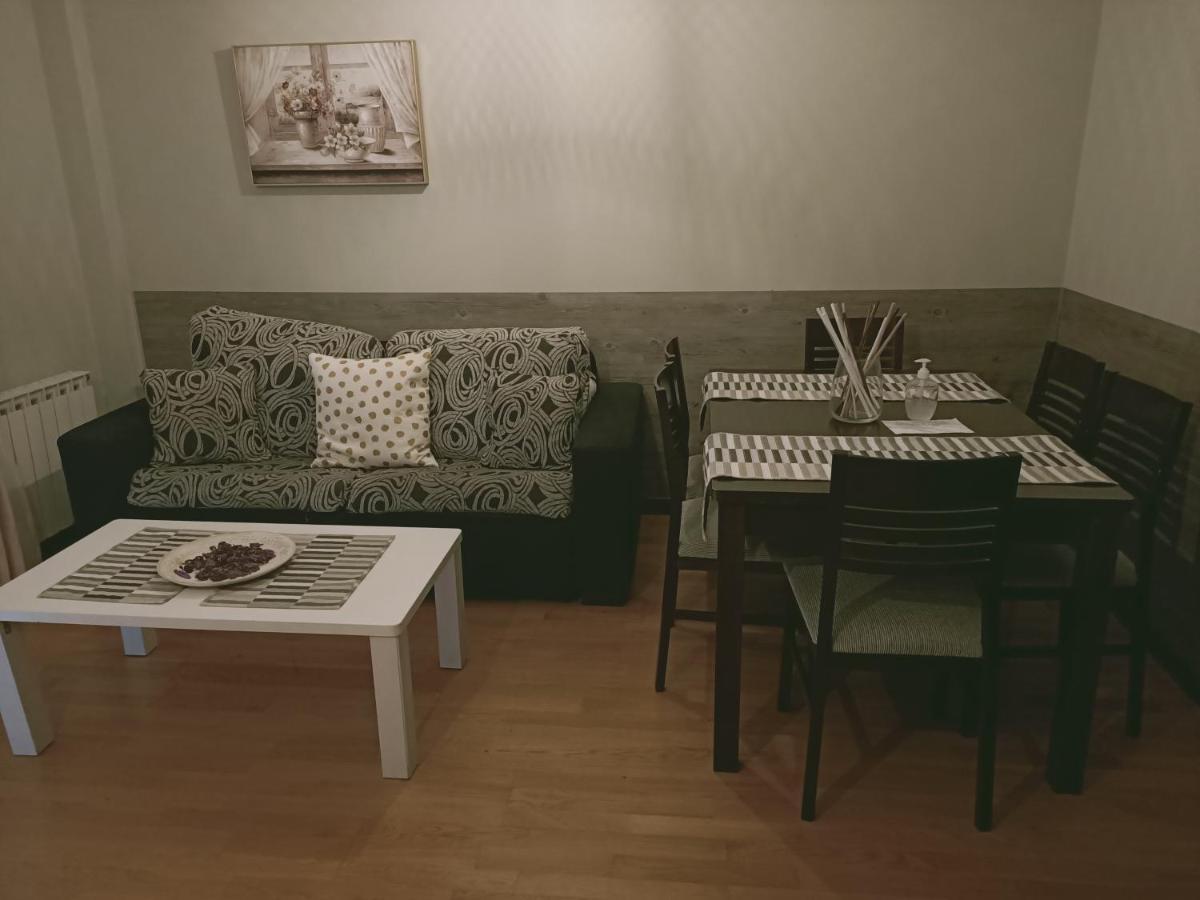 Avila Flats Soterrana 外观 照片