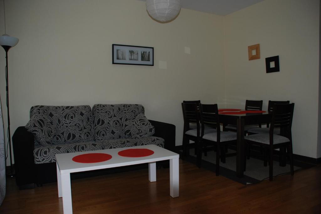 Avila Flats Soterrana 外观 照片